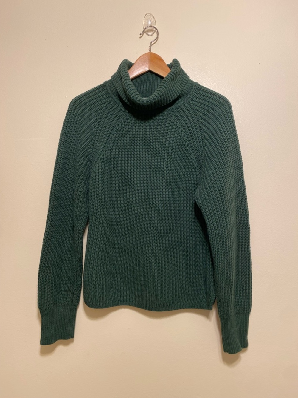 Alex Mill Forest Green Ribbed Turtleneck Sweater. Size XS